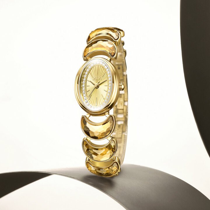 Luna Moon-Shaped Crystals Bracelet Watch - Gold