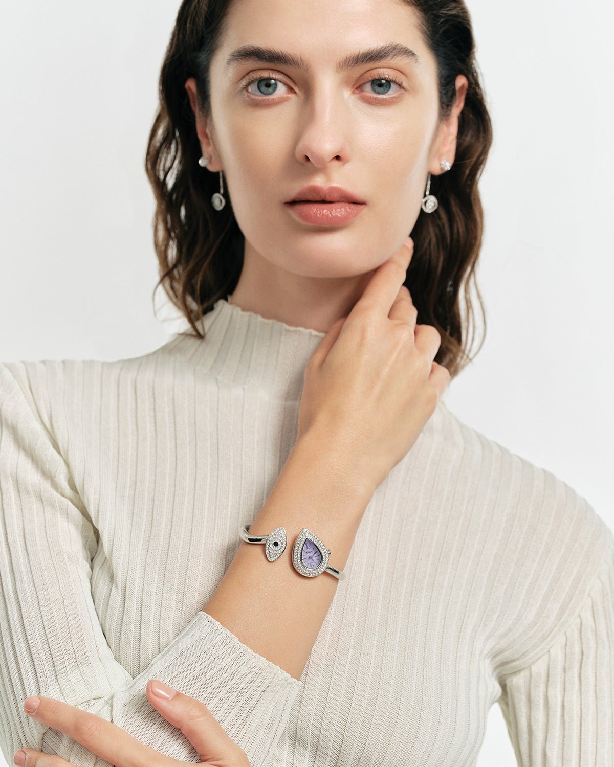 SAGA Angel's Eye Crystal Bracelet Watch — Silver White - Image 4