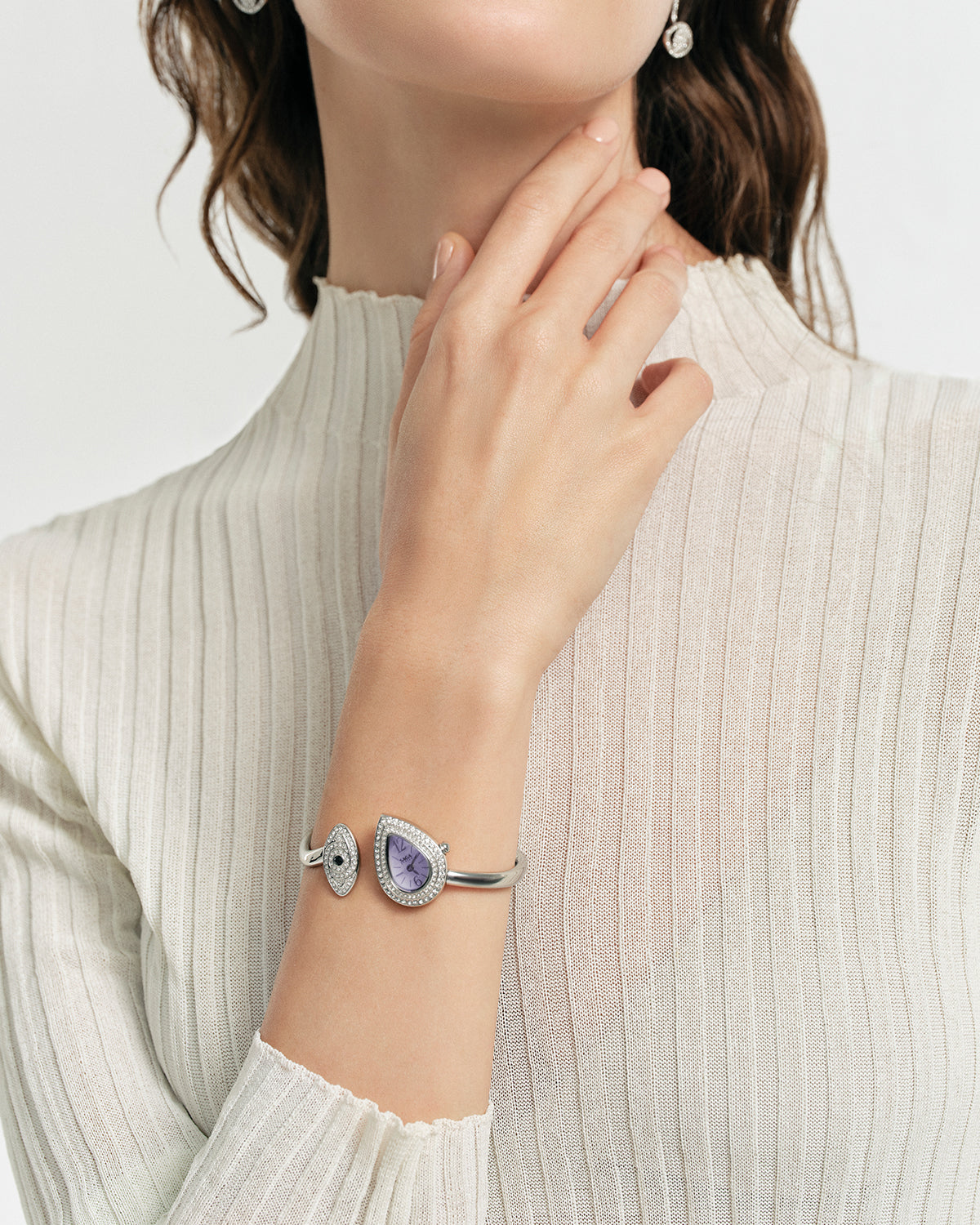 SAGA Angel's Eye Crystal Bracelet Watch — Silver White - Image 5